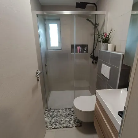 Apartma Z Lepo Teraso Za 3+1 Osebe Bled Zewnętrze zdjęcie