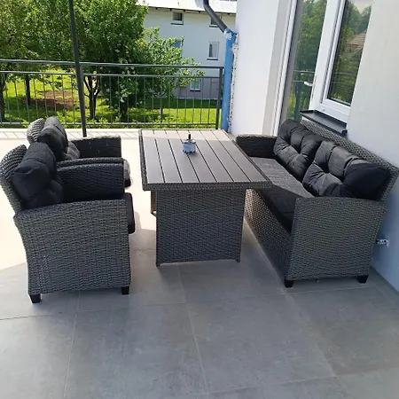 Apartma Z Lepo Teraso Za 3+1 Osebe Bled Zewnętrze zdjęcie