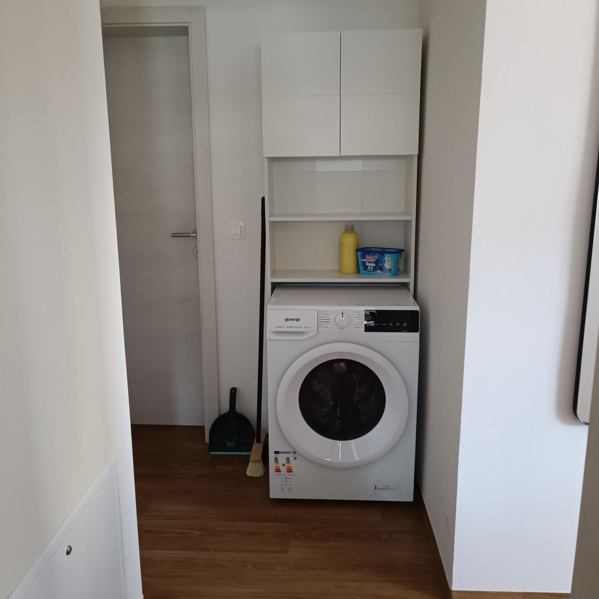 Apartma Z Lepo Teraso Za 3+1 Osebe Bled